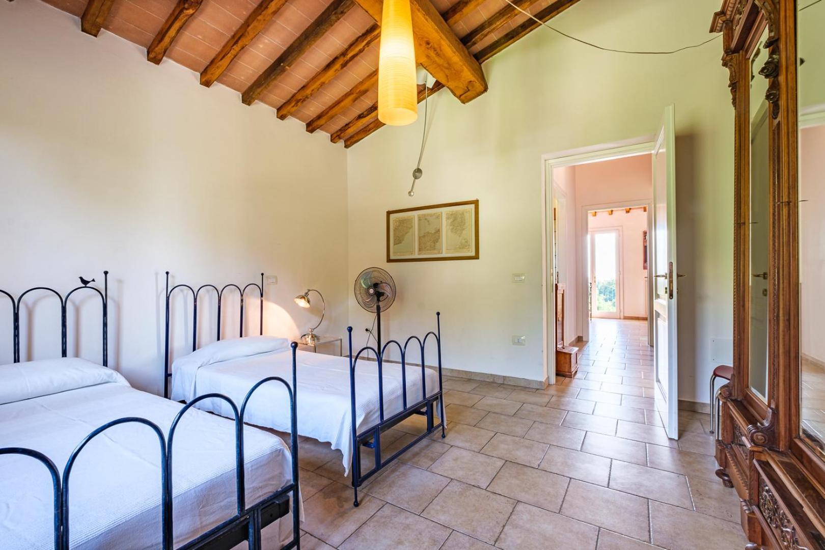 Villa Di Campagna 10 Posti Con Piscina Privata 卡斯泰里那马里提玛 外观 照片