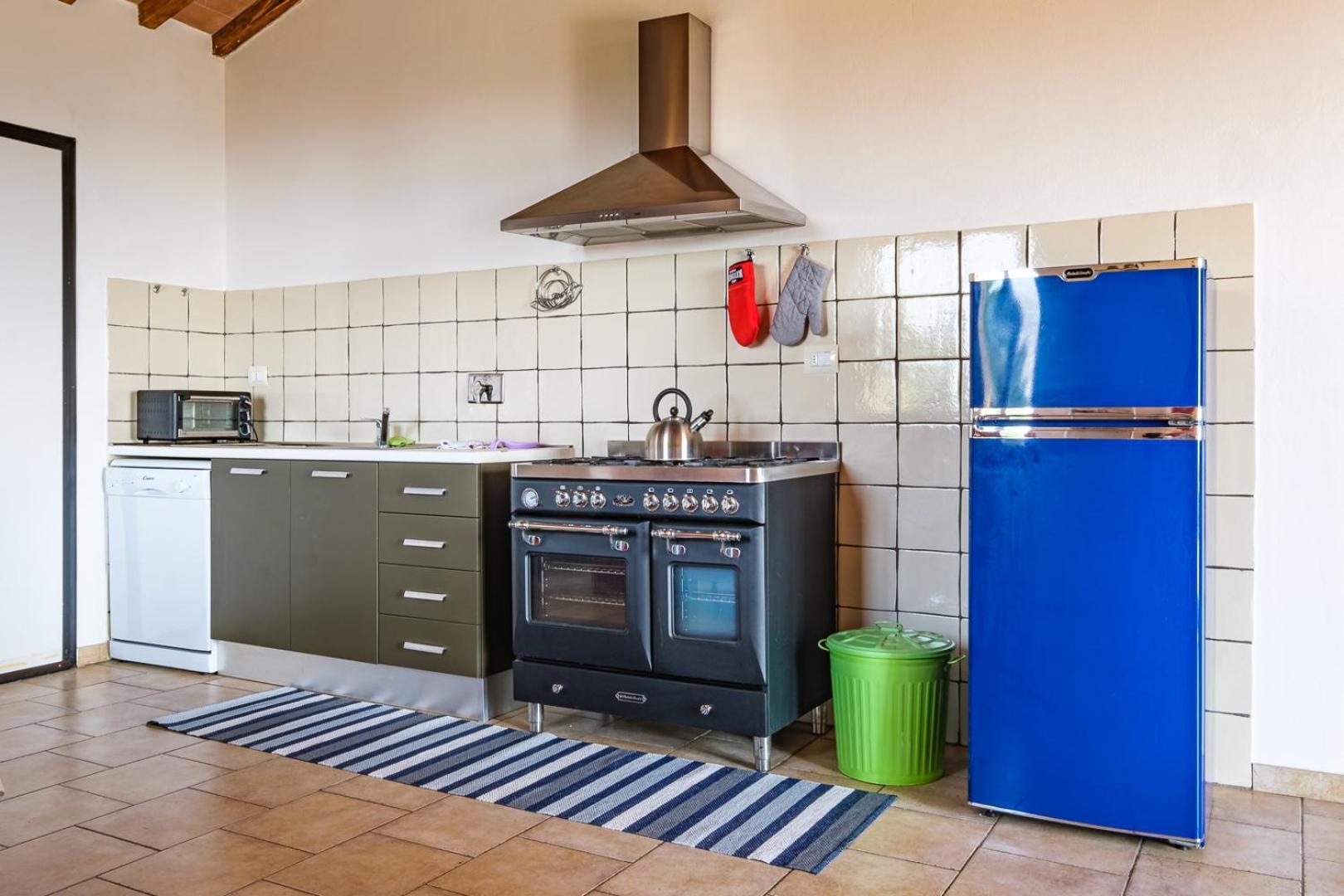 Villa Di Campagna 10 Posti Con Piscina Privata 卡斯泰里那马里提玛 外观 照片